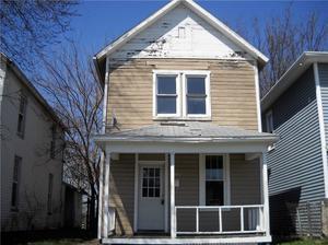 1043 Farlow St, Springfield, OH 45503 photo 2