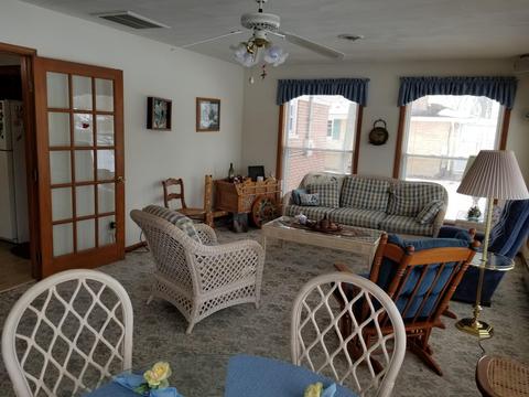 2574 Ehrhart Dr, Springfield, OH 45502 photo 5