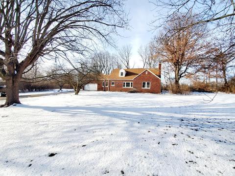5726 Dayton Springfield Rd, Springfield, OH 45502 photo 2