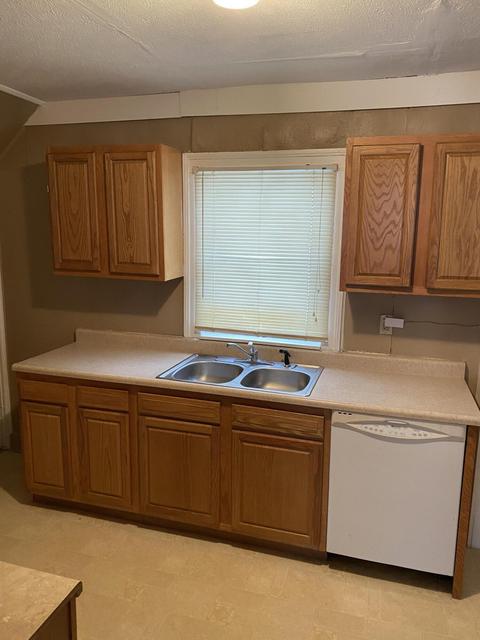 615 E Rose St, Springfield, OH 45505 photo 5