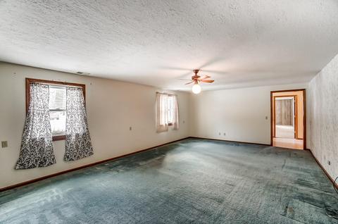 4751 Old Mill Rd, Springfield, OH 45502 photo 31