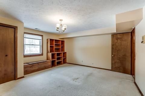4751 Old Mill Rd, Springfield, OH 45502 photo 35