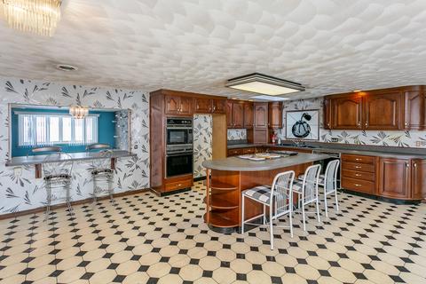 938 E Walnut St, Covington, OH 45318 photo 26