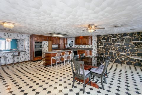 938 E Walnut St, Covington, OH 45318 photo 32