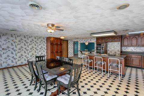 938 E Walnut St, Covington, OH 45318 photo 33