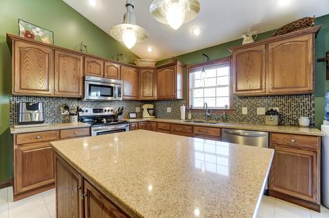 3066 Aubree Ln, Springfield, OH 45502 photo 6
