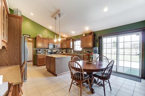 3066 Aubree Ln, Springfield, OH 45502 photo 7