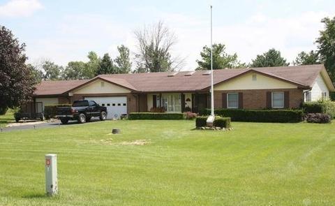 161 E Possum Rd, Springfield, OH 45502 photo 1
