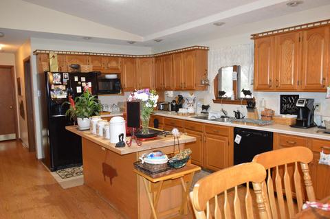 161 E Possum Rd, Springfield, OH 45502 photo 5