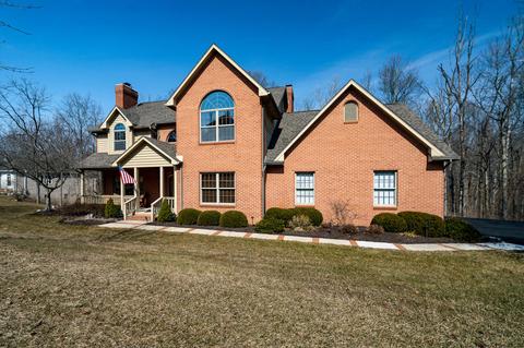 4212 Autumn Creek Dr, Springfield, OH 45504 photo 2