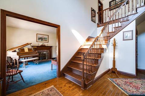 4212 Autumn Creek Dr, Springfield, OH 45504 photo 4