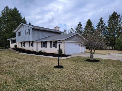 624 Oneida Dr, Springfield, OH 45502 photo 3