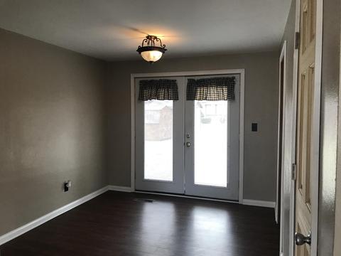 4626 Laredo St, Springfield, OH 45503 photo 7