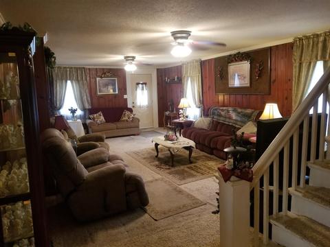 646 E 2nd St, Ottawa, OH 45875 photo 10