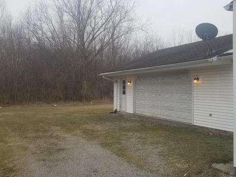 646 E 2nd St, Ottawa, OH 45875 photo 2