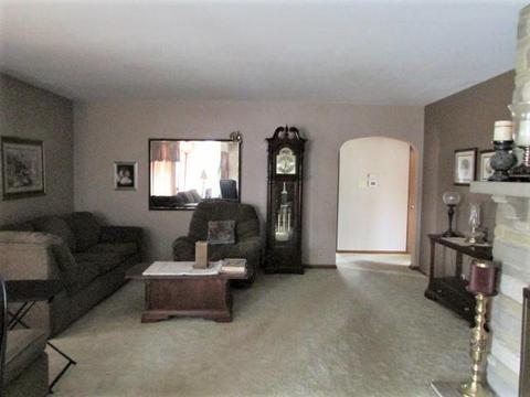 2084 Northridge Dr, Springfield, OH 45504 photo 5