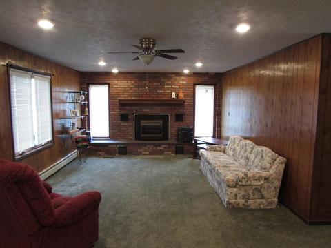 119 Ellis St, De Graff, OH 43318 photo 4
