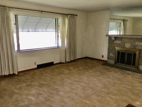 2137 Broadway St, Springfield, OH 45504 photo 4