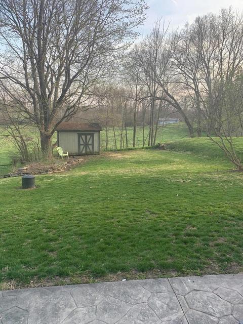 327 Race St, De Graff, OH 43318 photo 4