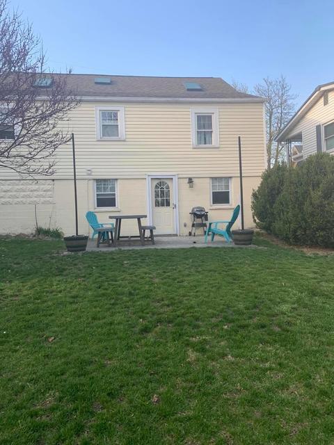327 Race St, De Graff, OH 43318 photo 3