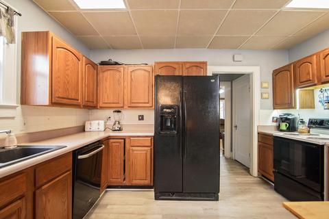 32 E Harding Rd, Springfield, OH 45504 photo 8