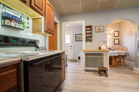 32 E Harding Rd, Springfield, OH 45504 photo 9