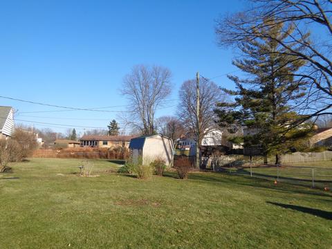 535 Rebecca Dr, Springfield, OH 45503 photo 3