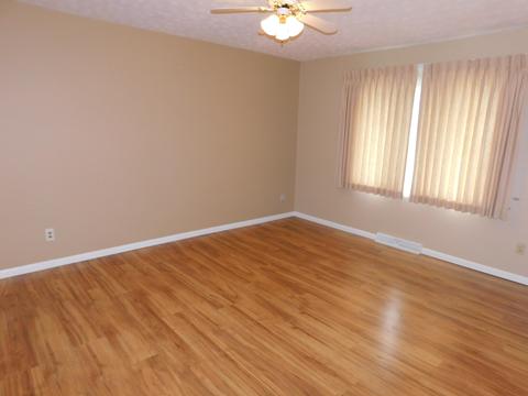 3340 Scotsdale Dr, Springfield, OH 45504 photo 6