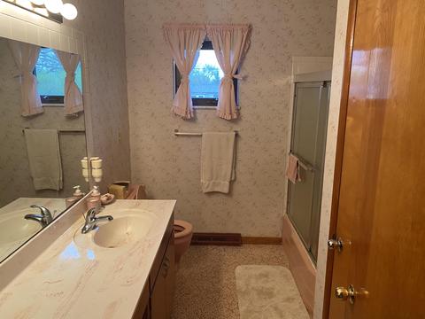 1949 Devon Dr, Springfield, OH 45503 photo 9