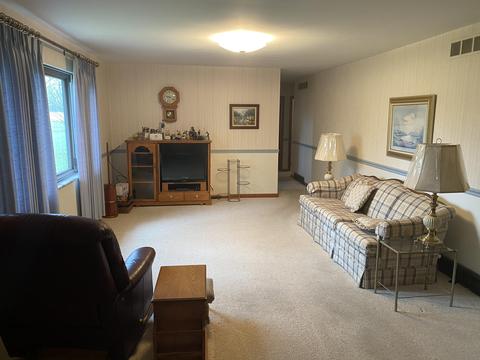 1949 Devon Dr, Springfield, OH 45503 photo 7