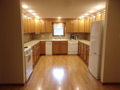 203 E South St, Botkins, OH 45306 photo 7