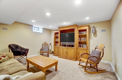 650 S Tanglewood Dr, Springfield, OH 45504 photo 43