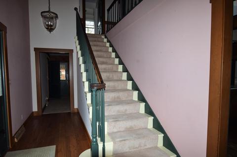 537 Trotwood St, Springfield, OH 45503 photo 4