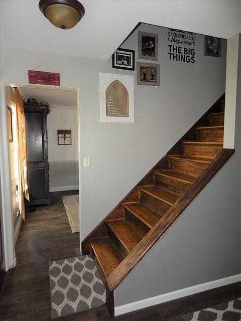 1805 Marinette Dr, Springfield, OH 45503 photo 8