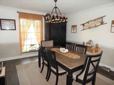 1805 Marinette Dr, Springfield, OH 45503 photo 5