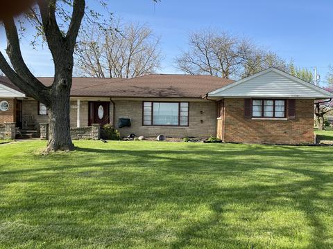 204 E Walnut St, Botkins, OH 45306 photo 1