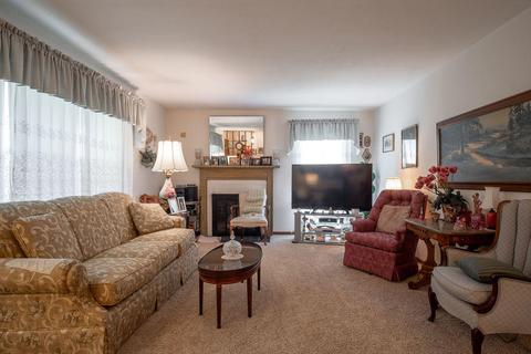 4325 Saint Paris, Springfield, OH 45504 photo 3