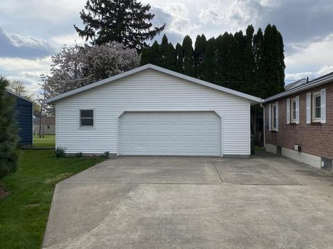 121 E Pinehurst St, Sidney, OH 45365 photo 4