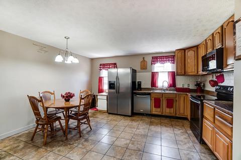 14 Fair Ave, Medway, OH 45341 photo 10