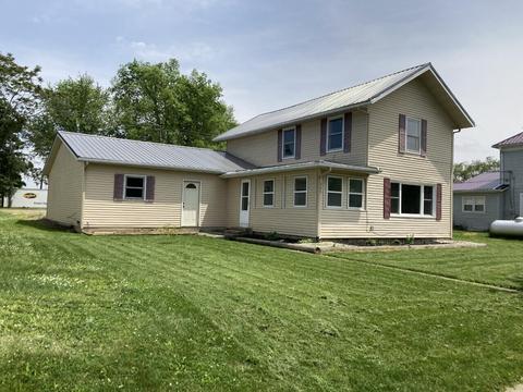 305 S Main St, Mendon, OH 45862 photo 1