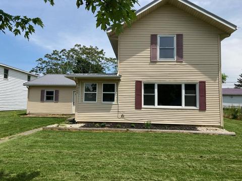 305 S Main St, Mendon, OH 45862 photo 2