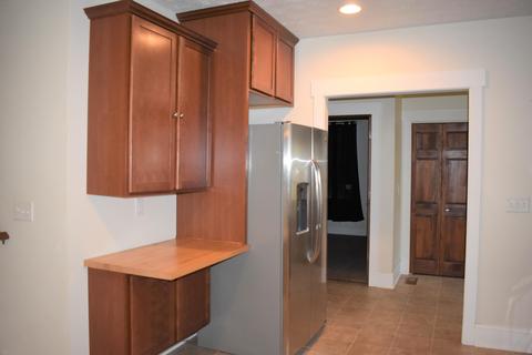 715 Broadway St, Springfield, OH 45504 photo 9