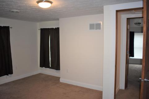 715 Broadway St, Springfield, OH 45504 photo 25