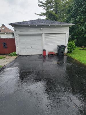 420 N Burnett Rd, Springfield, OH 45503 photo 5