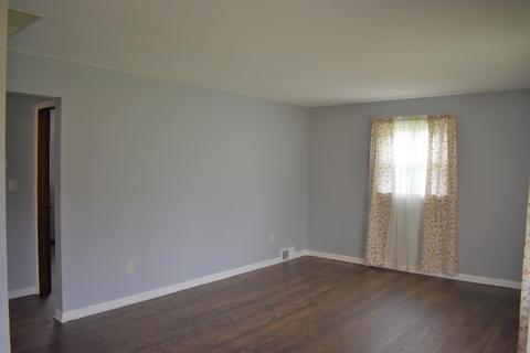 25 Larchmont Dr, Springfield, OH 45503 photo 4