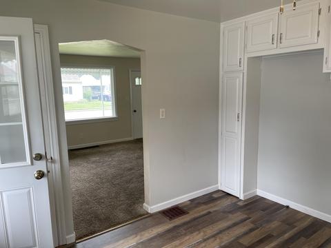 902 N Walnut St, Celina, OH 45822 photo 14