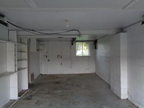 518 E Third St, Springfield, OH 45503 photo 25