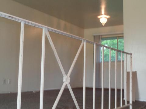 518 E Third St, Springfield, OH 45503 photo 11