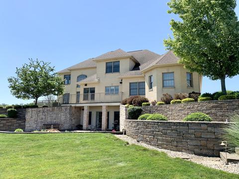 2203 Eaglebrooke Cir, Celina, OH 45822 photo 5