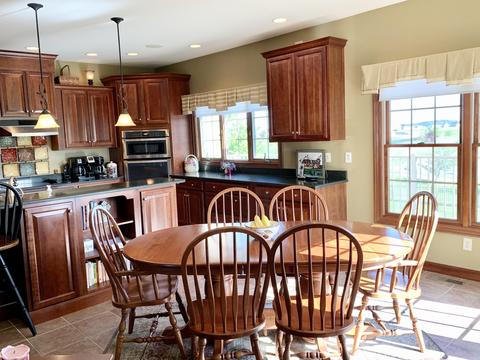 2203 Eaglebrooke Cir, Celina, OH 45822 photo 17